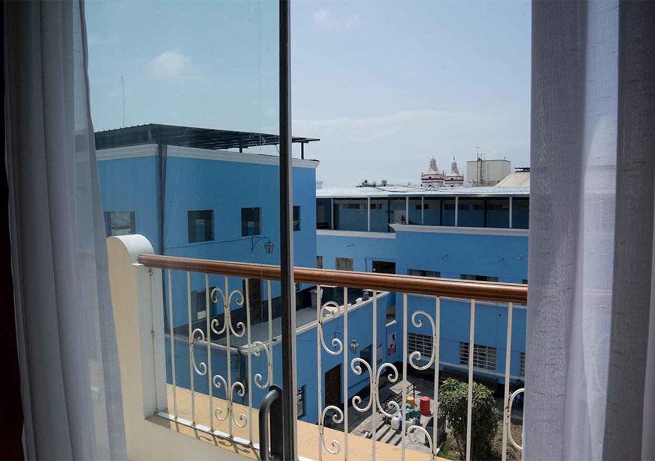 Hotel Central Trujillo Exterior photo